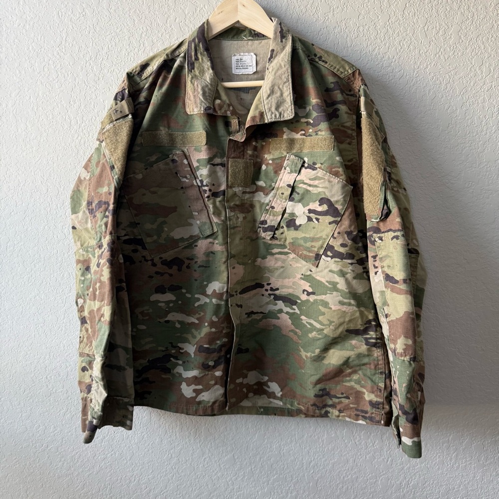 5/$25 US Army Operational Camouflage Pattern‎ (OCP) uniform coat